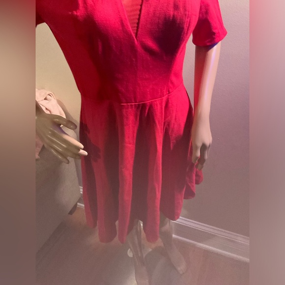 Guess Off the shoulder dress - Picture 4 of 7